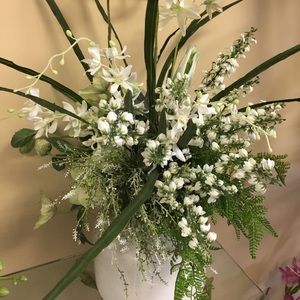 Silk flower arrangement